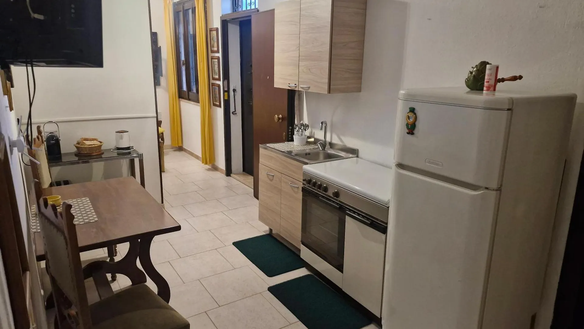 דירה Appartamento Indipendente Centro Monserrato Policlinico